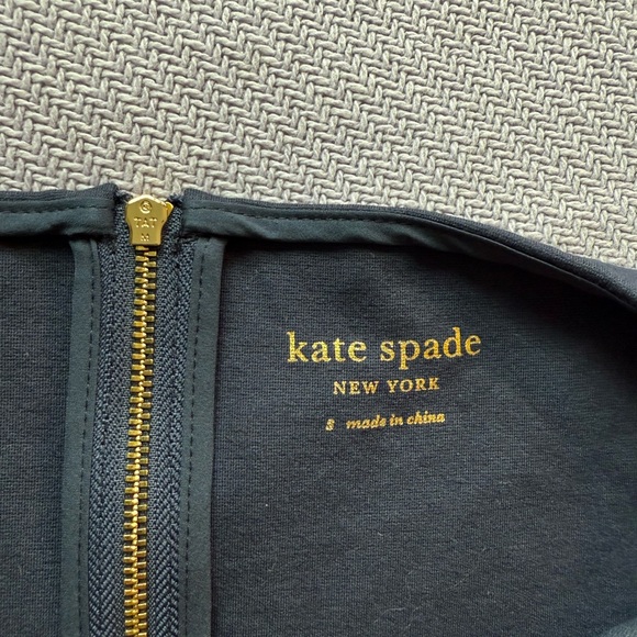 Kate Spade Vintage Fiorella navy blue and cream dress size Small- with Pockets! - Picture 5 of 9